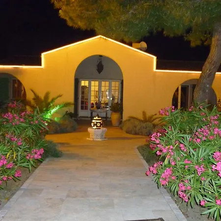 Bed and breakfast Mas De La Montille