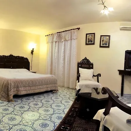 Mas De La Montille Aigues-Mortes